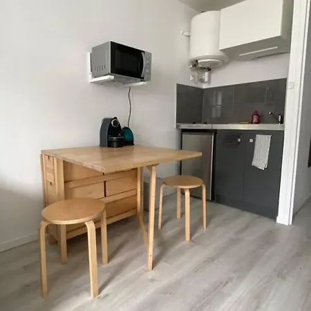 Studio A Deux Pas Du Centre Ville Nantes